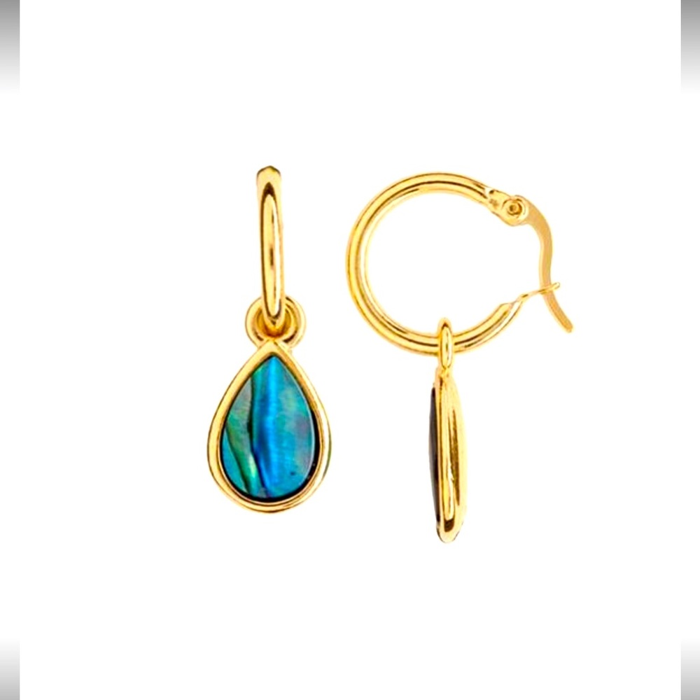 Teardrop Cabochon Earrings Gorgeous and Stylish Rare to find .